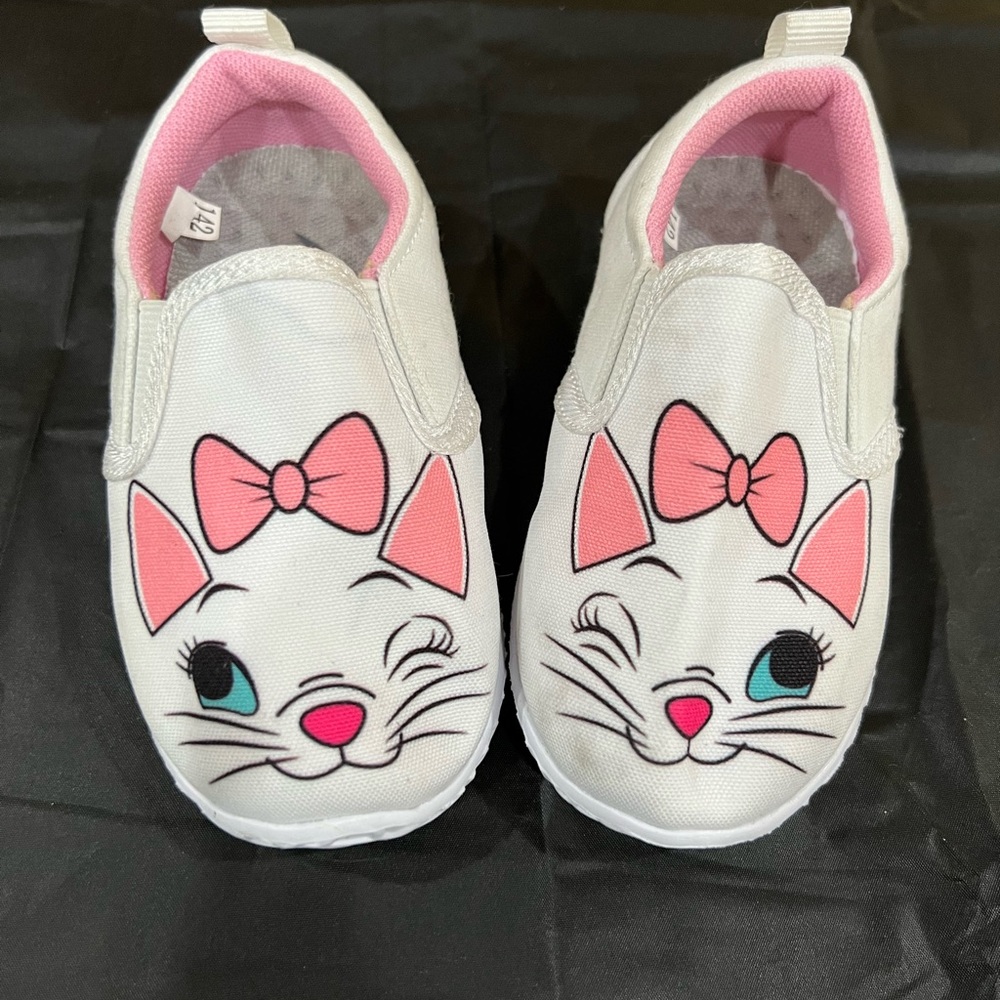 Girls baby shoes